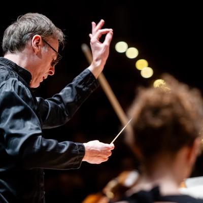 Koncert symfoniczny – Luis Fernando Pérez